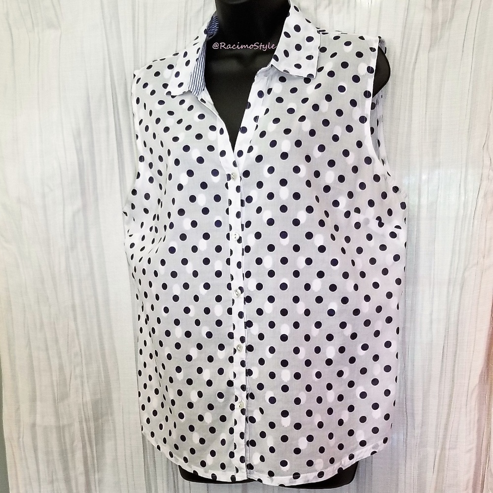 Karen Scott, size L, sleeveless button up shirt